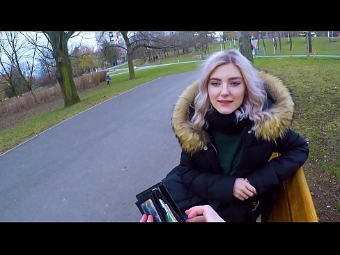 ❤️ Sluk 'n vreemdeling se warm kom vir geld - blowjob in the park deur Eva Elfie ️ Seksvideo by porn af.xxxnd-com.ru ☑